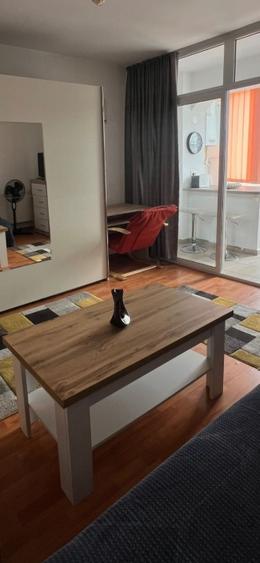 Garsoniera moderna- loc parcare- Tractorul - langa Coresi Mall - 7