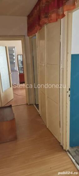 Vand apartament 3 camere