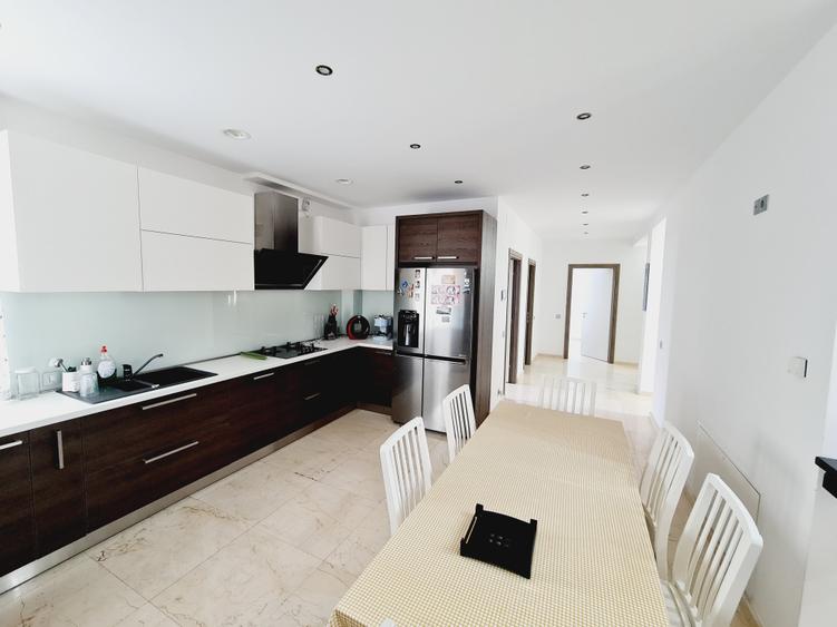 Vila de Lux cu 6 Camere | Finisaje Premium | Mobilata si Utilata - 10