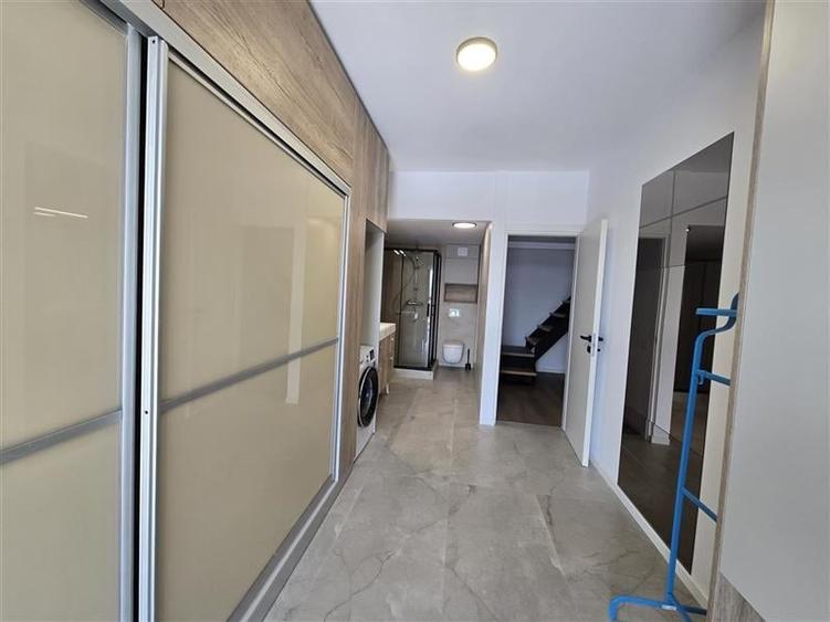 Calea Ferentari,apartament 4 camere cu scara interioara renovat complet - 44