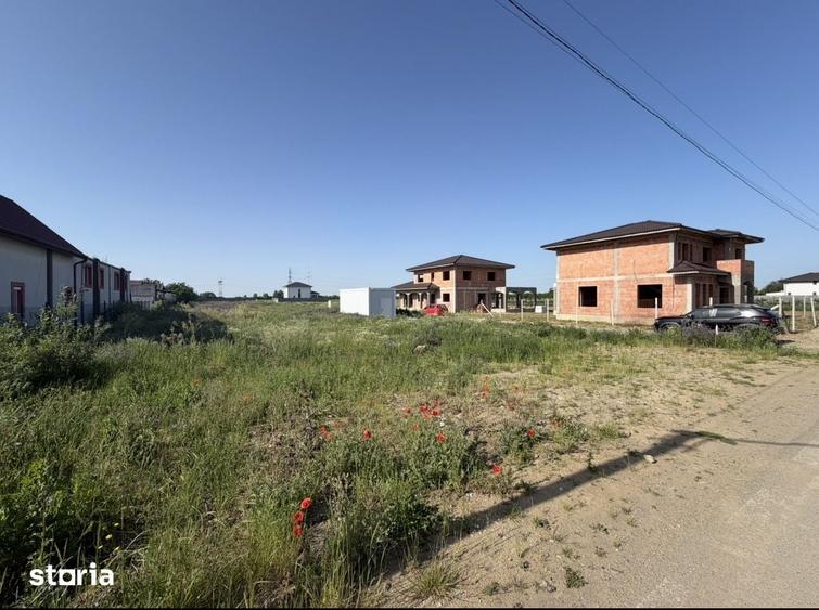 Teren de 480 mp, în Păulești