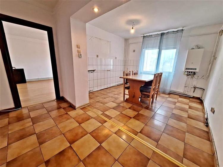 Apartament 3 camere decomandat | 2 bai | 73,79 mp , zona Narcisa - 1