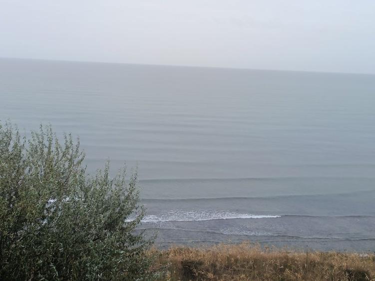 Vând teren intravilan 1050mq,pe colț, al treilea rand la mare, zona Epava - 10