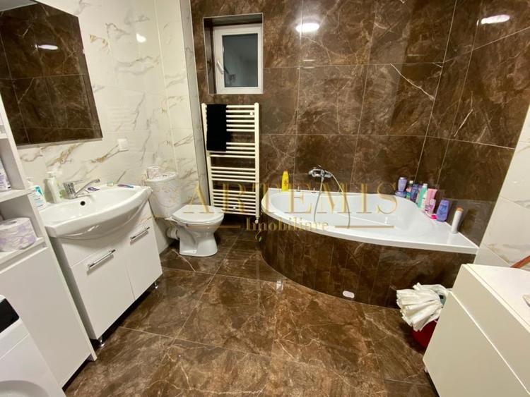 Apartament de 4 camere, decomandat, 96 mp., zona Calea Moldovei. - 8