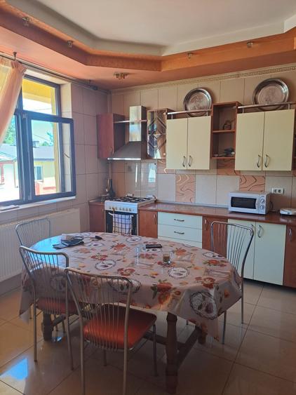 Soveja-Inel 1, vila p+2.....l.. - 3