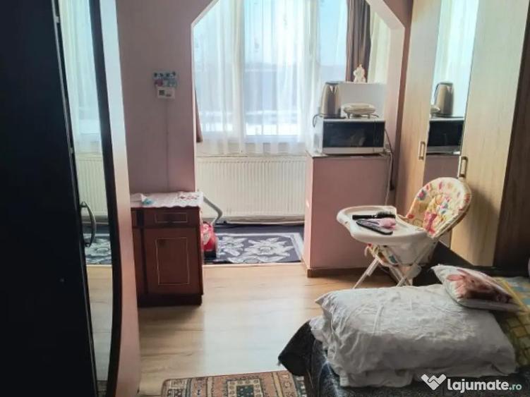 Garii, garsoniera, etaj 2 - 1