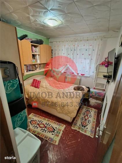 artament 2 camere semidecomandat etaj 3 zona Rosmarin - 1