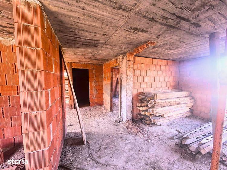 Casa P+M la ro?u de vanzare Tau?ii-Magherau? - 4