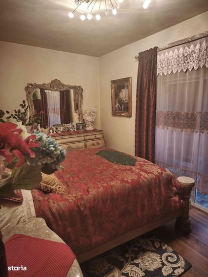 Casa impozanta in inimaSibiului,8camere ,saseasca,mobilier de colectie - 8