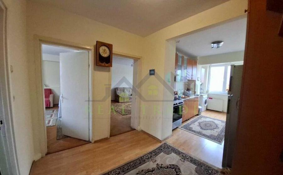 Apartament 3 camere bloc vila zona Garii- Piata Dacia - 3