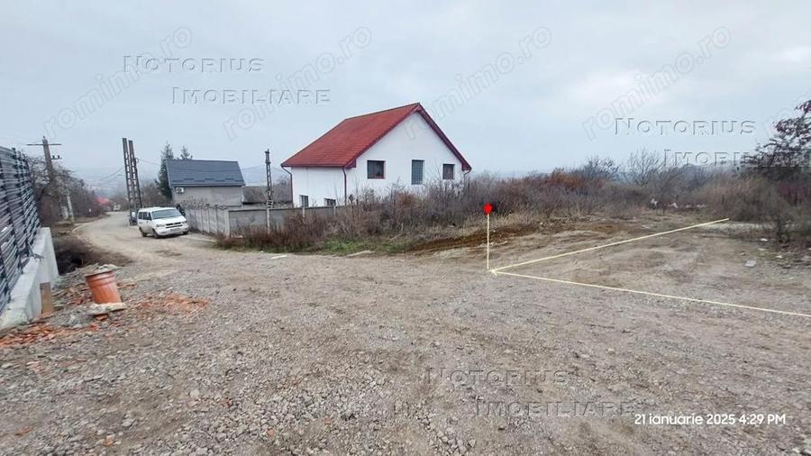 Loc de casa in Hunedoara, 3 parcele de teren intravilan. - 8