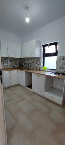 Casa de inchiriat, 3 camere, singur curte, toate utilitatile - 2