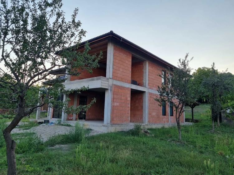 Casa de vanzare cu 20 arii teren Gardani la 28km de Baia Mare - 8