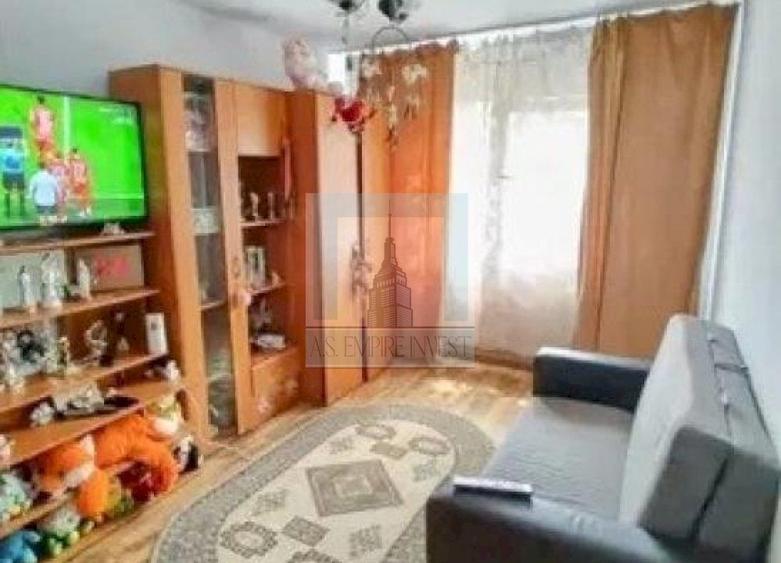 Ap 3 camere decomandat - zona Bartolomeu - 1