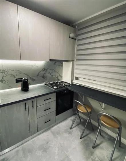 AP.2 CAM.RENOVAT MOBILAT UTILAT SECTOR 1 CALEA GRIVITEI R.A.R METROU 1 MAI - 7