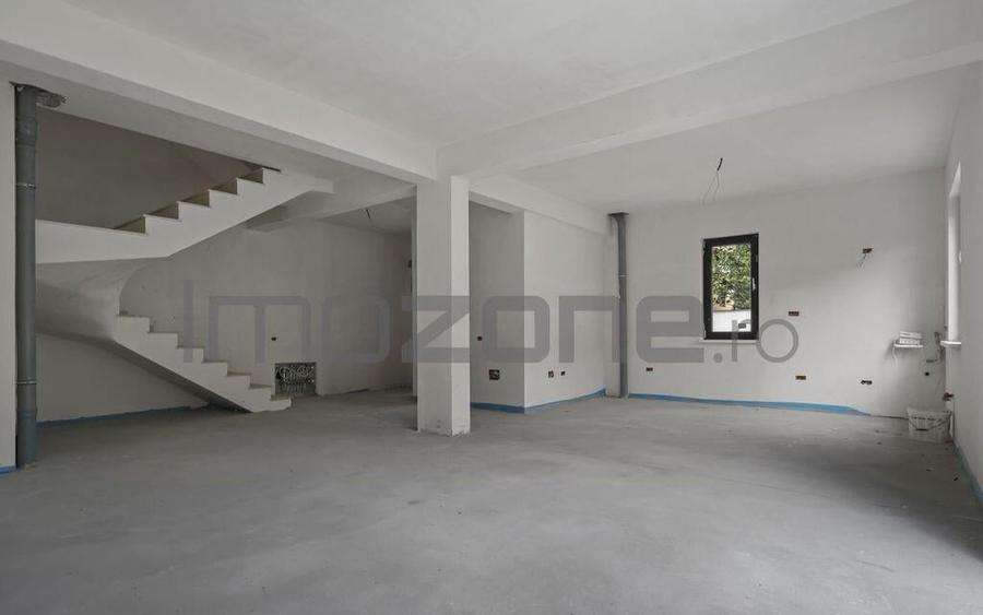 Casa spa?ioasa cu terasa ?i loc de parcare Milit... - 7