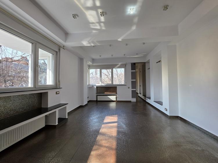 Studio nedecomandat, 40 mp, etaj 2, Bulevardul Carol I - 1