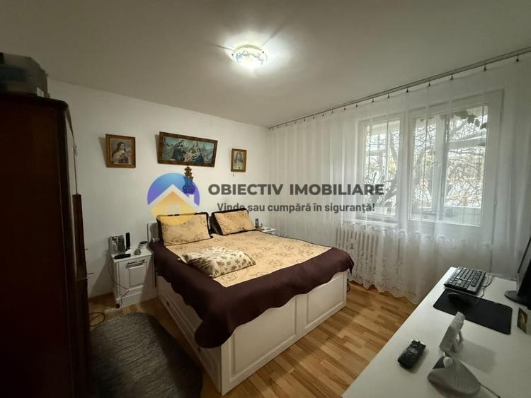 Apartament 3 camere de vanzare – zona centrala – Etaj 1 - 2