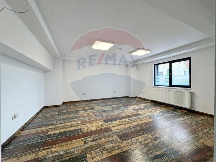 Spațiu de birouri  zona 13 Decembrie- Etaj 1 - 6