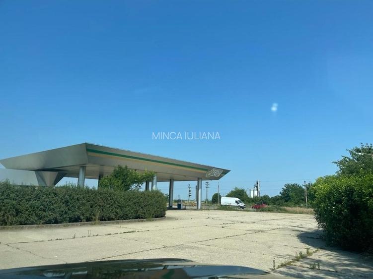 Teren Construcții intravilan de 12000 mp, în Sud