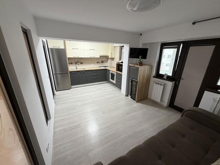 Apartamet 4 camere - 8