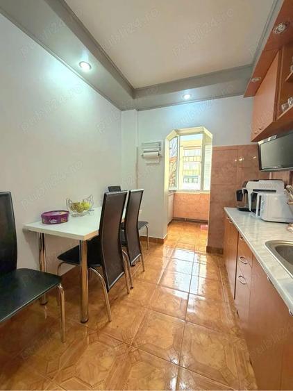 Apartament zona calea Lipovei 3 camere .Proprietar - 1