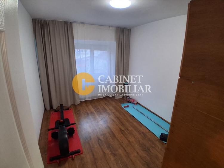 Apartament 4 camere,decomandat, Tomesti, Iasi - 3