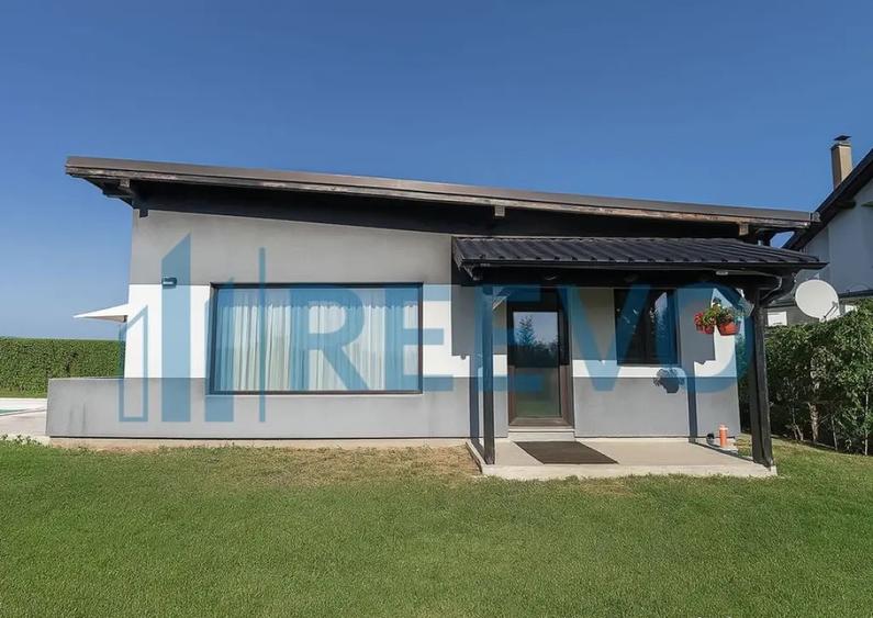 Proprietate pentru investi?ie cu Piscina in Hemeiu? - 9