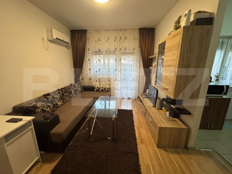 Apartament de 2 camere, 43 mp util + 35 mp gradina, zona Copou Apartament de 2 camere, 43 mp util + 35 mp gradina, zona Copou