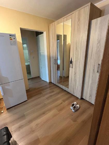 De vanzare Apartament 2 Camere, Confort 1, Decomandat, Bascov Centru, an 1985 - 2