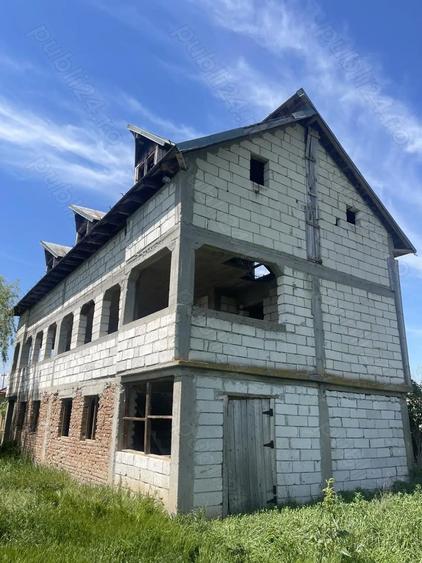 Imobil in Comuna Salcia Jud. Teleorman + 7500 mp teren intravilan - 7