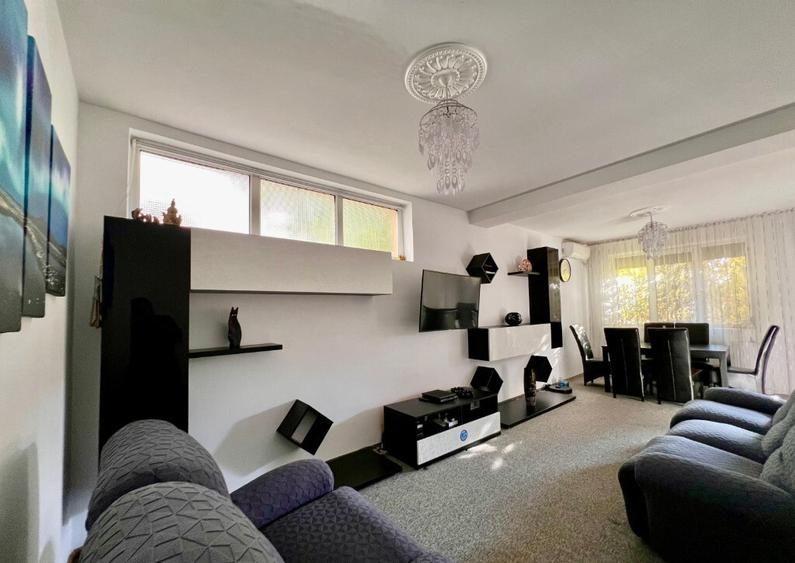 Proprietar, vila P+1+M, curte proprie, metrou Aparatorii Patriei - 1