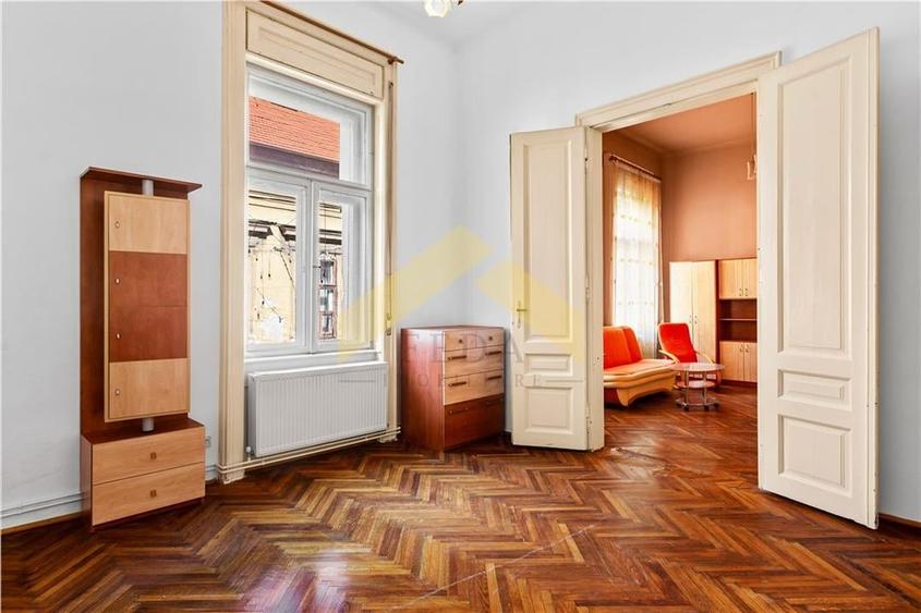 Apartament ultracentral cu 3 camere si centrala proprie - 12