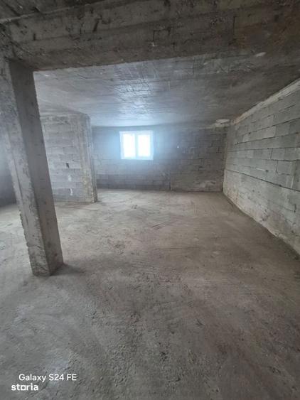 Vila D+1+M spatioasa, ideala pentru locuinta familiala sau investitie - 10