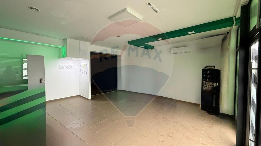 Teren intravilan 1000 mp cu cladire de vanzare Slobozia Moara - 2