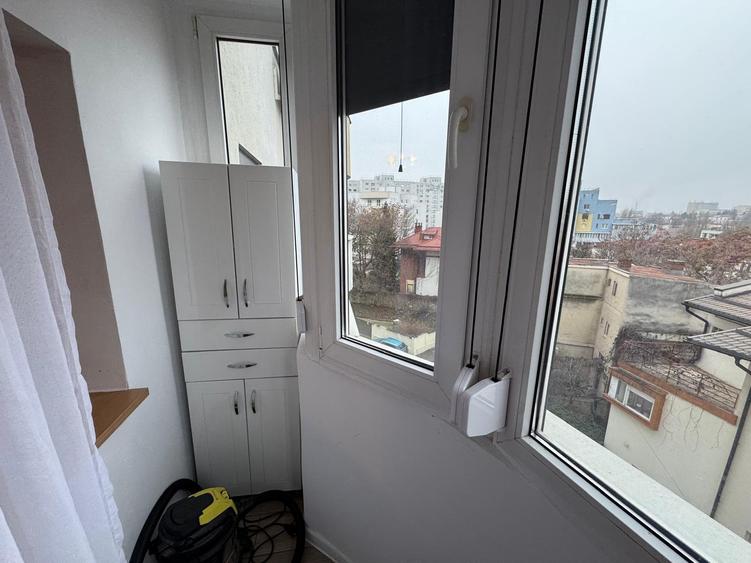 Inchiriere garsoniera luminoasa mobilata/utilata boiler Stirbei Voda - 11