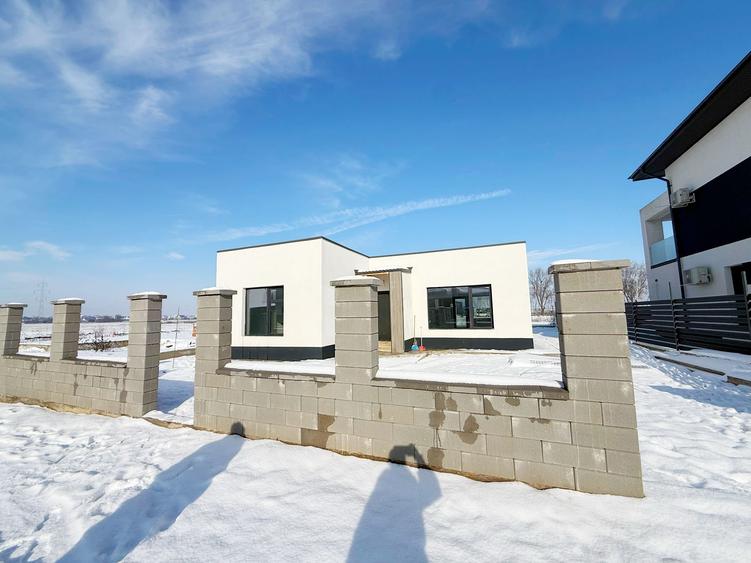 Casa Individuala / 3 Camere / 2 Bai / Teren 375 mp - 3