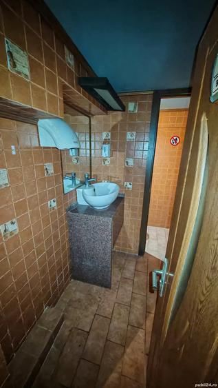 spa?iu comercial - 5