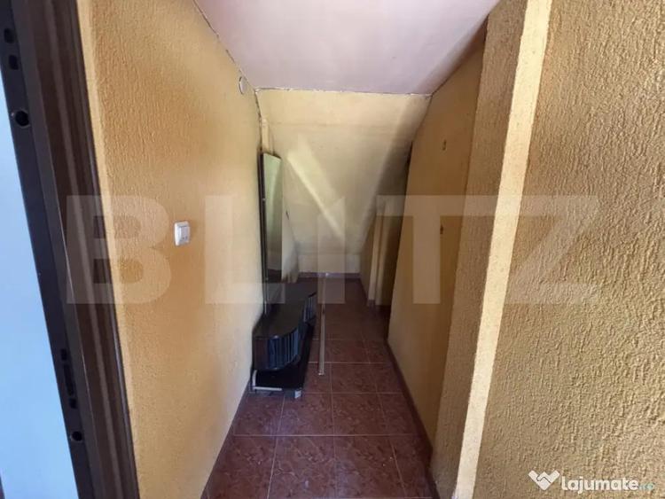 Casa de vanzare, zona linistita, in Recea - 2