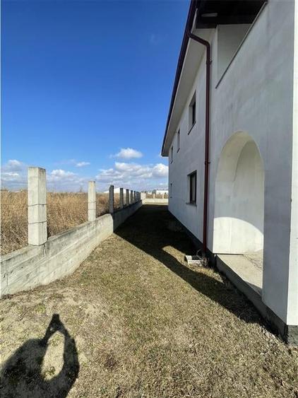 Vila noua 90% finalizata, zona rezidentiala Laguna Focsani! - 13