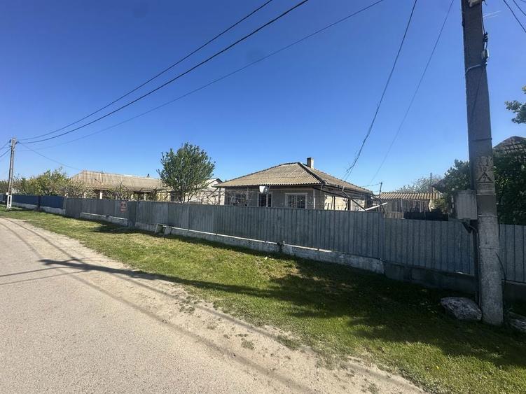 Casa de vanzare !!! - 1