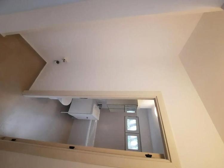 proprietar - 3 camere - etaj 1 - 500 de euro - renovat complet - prima inchiriere - Aleea Stupilor - 5