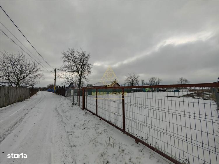 De vanzare 1450 mp teren intravilan situat in satul Siretu, comuna Let - 3