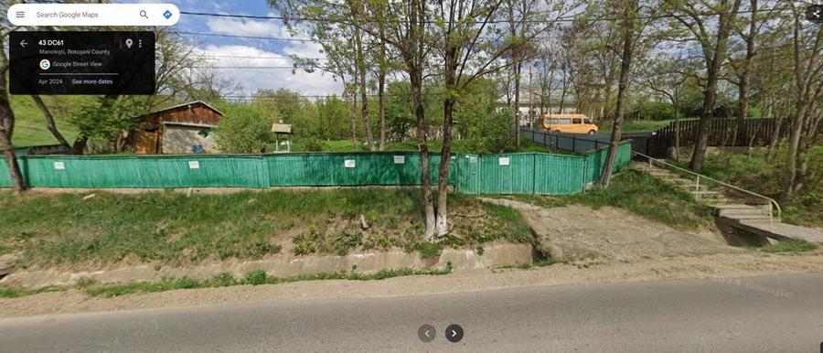 Casa batraneasca cu gradina in Botosani - 2