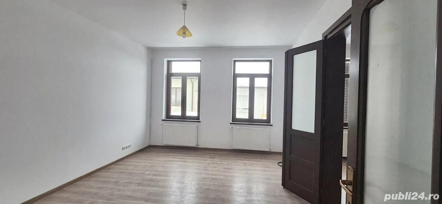 Casa disponibila imediat, Bra?ov - zona Grivi?ei. - 7