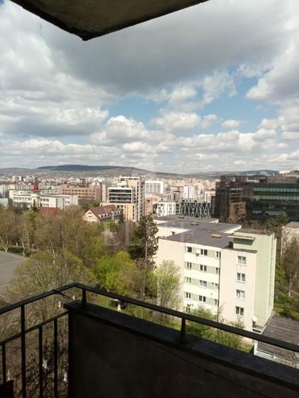 Apartament 2 camere în zona STRAZII BORESEC - 3