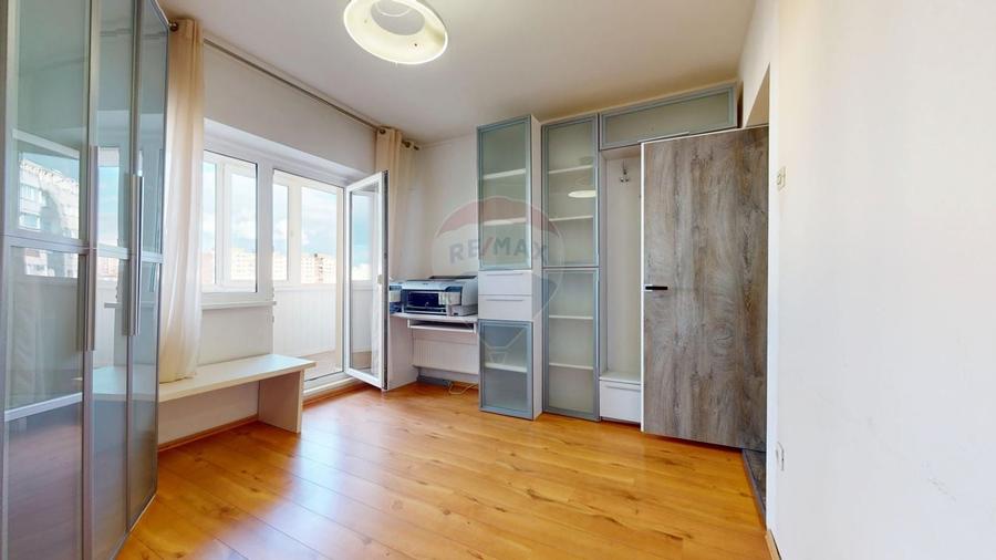 Apartament premium 3 camere, dressing, loc parcare - COMISION 0 - 13