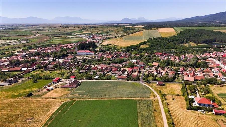 FILM!  1.400 mp, teren intravilan, in Maierus, Brasov - 14