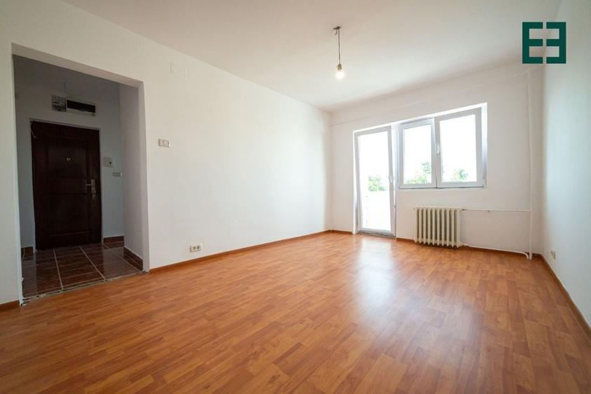 Apartament cu 3 camere etajul 4 - Cartierul A. Vlaicu - Arad - 1