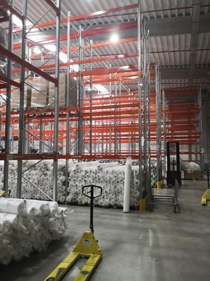 Militari 890mp in parc logistic+birouri - 2